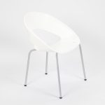Silla Línea One para Cocina Comedor Galería y Quincho apilable - Imagen 3